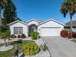Exterior - Beachcomber Getaway Ft. Myers (Fort Myers)