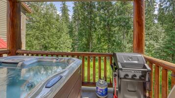 Baignoire à remous extérieure