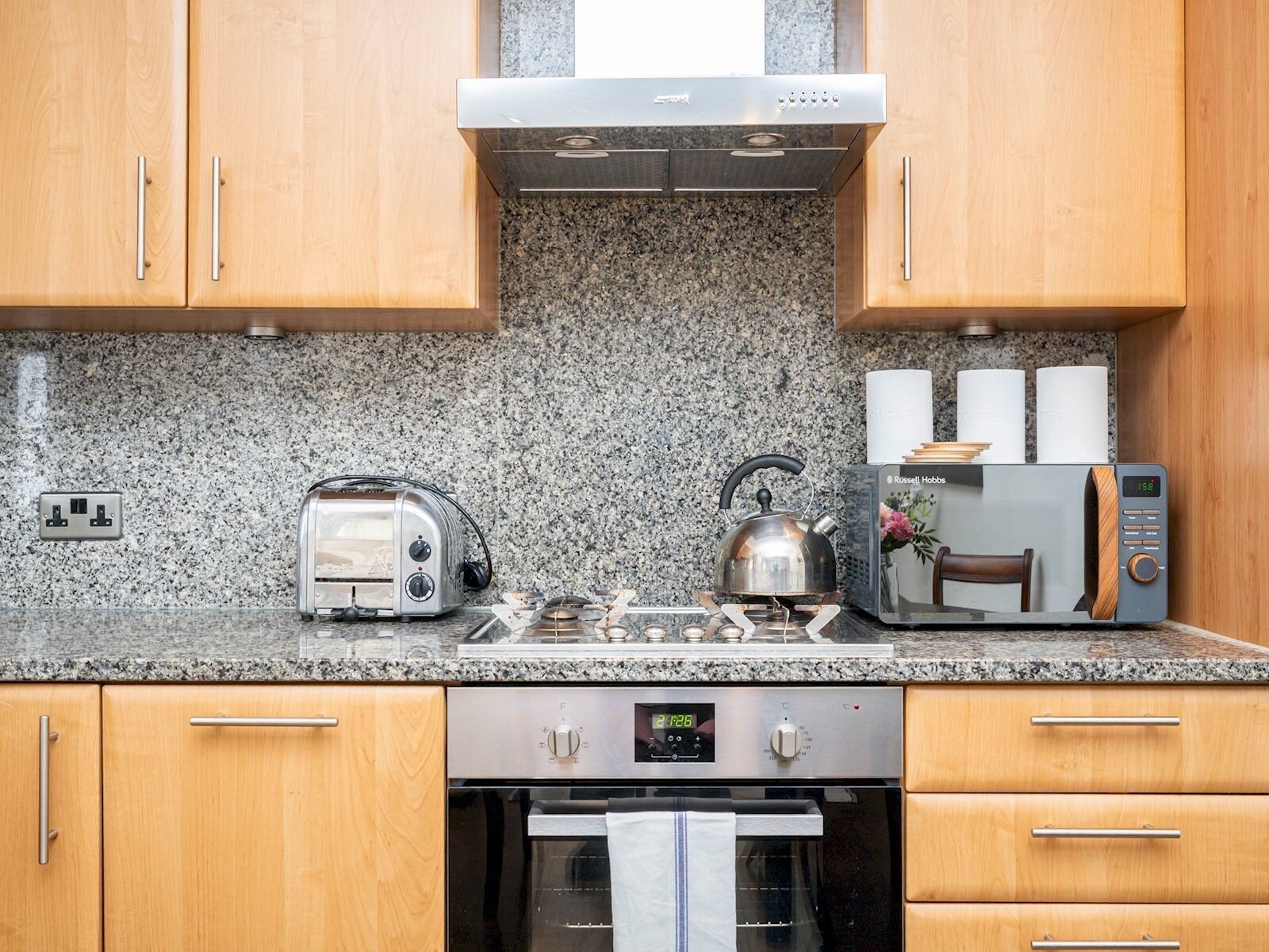 Fridge, oven, dishwasher, toaster