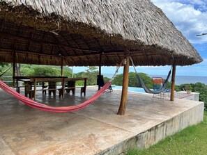 Outdoor dining - Rancho Agua Fria, house (Jucuaran)