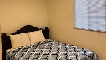 3 chambres, Wi-Fi gratuit, draps fournis
