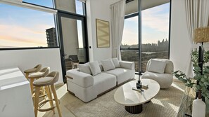 Luxury Apartment, 2 Bedrooms, Balcony, City View | Living area | Smart TV