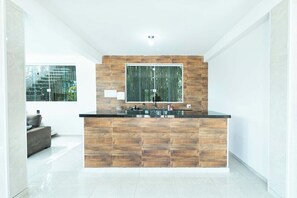 Nhà, hút thuốc | 8 phòng ngủ 