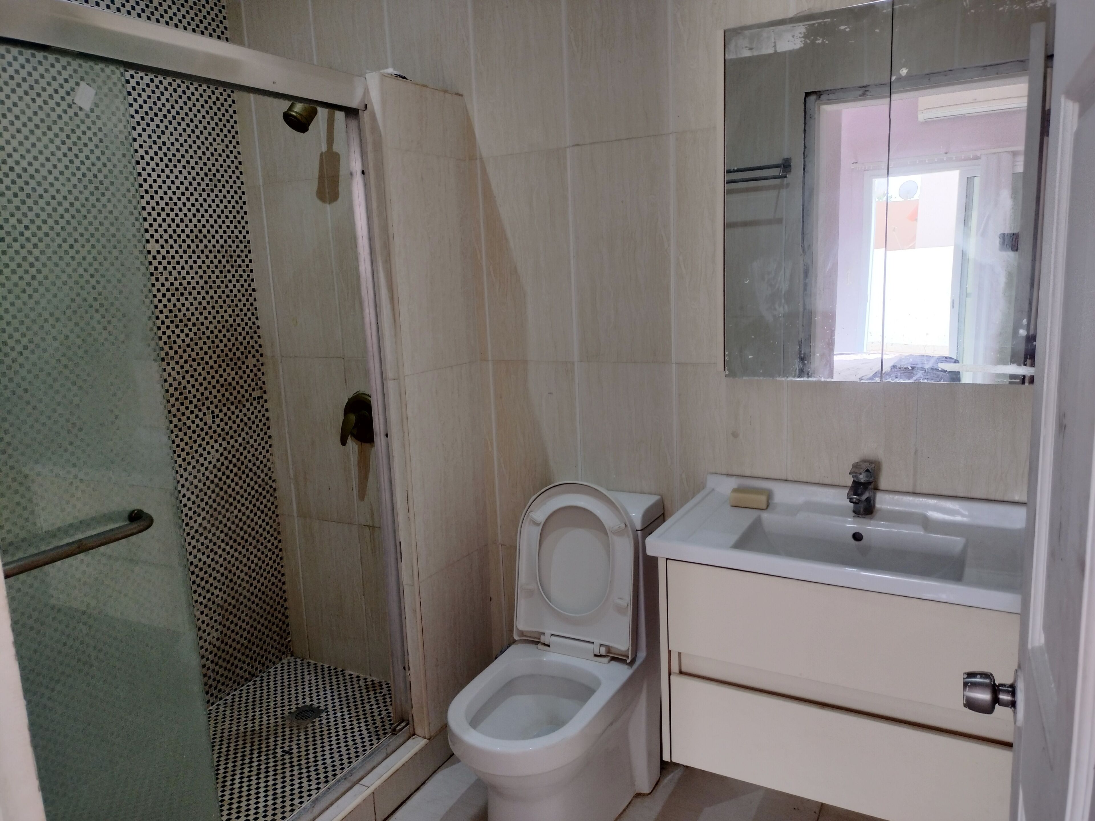Towels, toilet paper