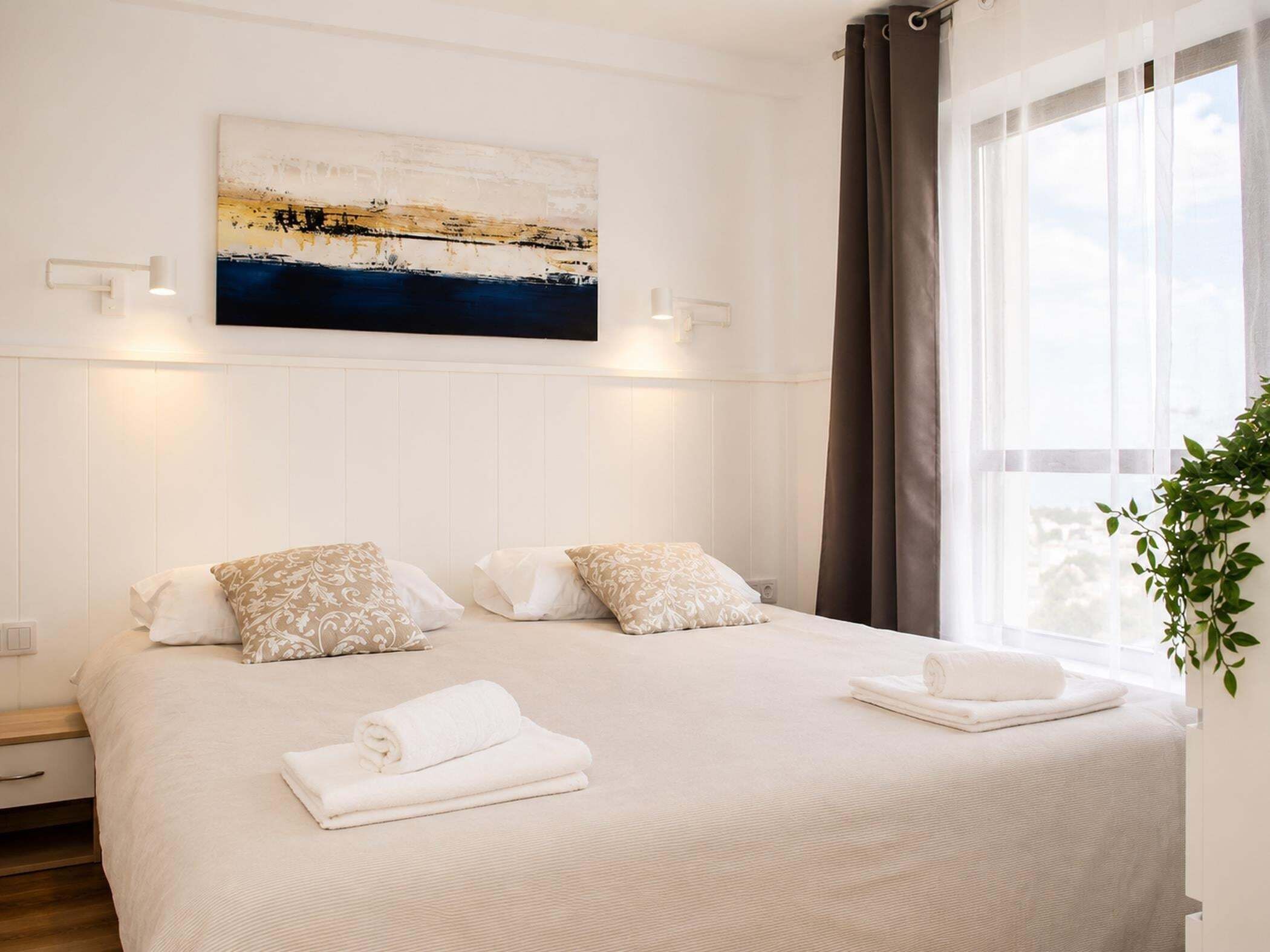 1 bedroom, iron/ironing board, Internet, bed sheets
