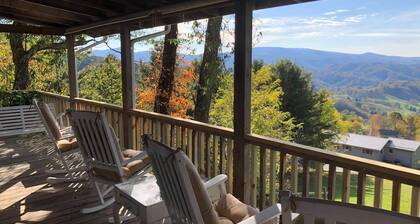 Delightfully rustic 4-bedroom house in Vilas with stunning long-range views.