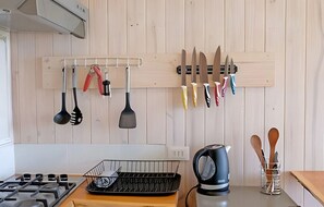 Cabin tiện nghi đơn giản | Bếp riêng