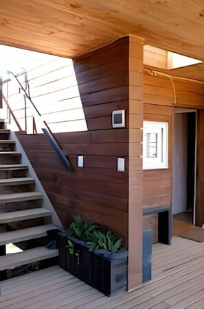 Cabin tiện nghi đơn giản | Khu phòng khách