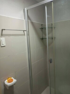 Condo, 1 Bedroom, Accessible | Bathroom - Modern Condo Retreat in Quezon City With Resort-style Pool (Quezon City)