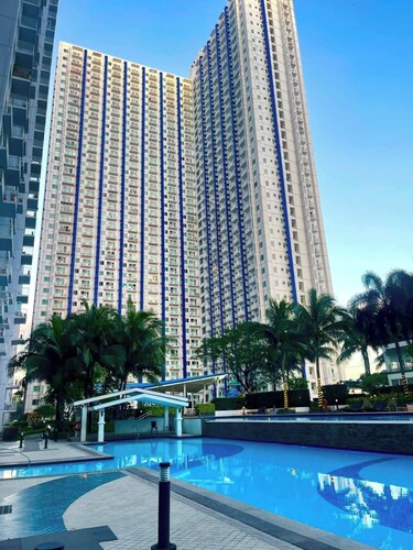 Modern Condo Retreat in Quezon City With Resort-style Pool