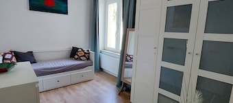 3-room apartment close to the center directly at the Bauhaus University