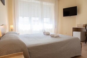 Deluxe Double Room, City View | Wi-fi percuma 