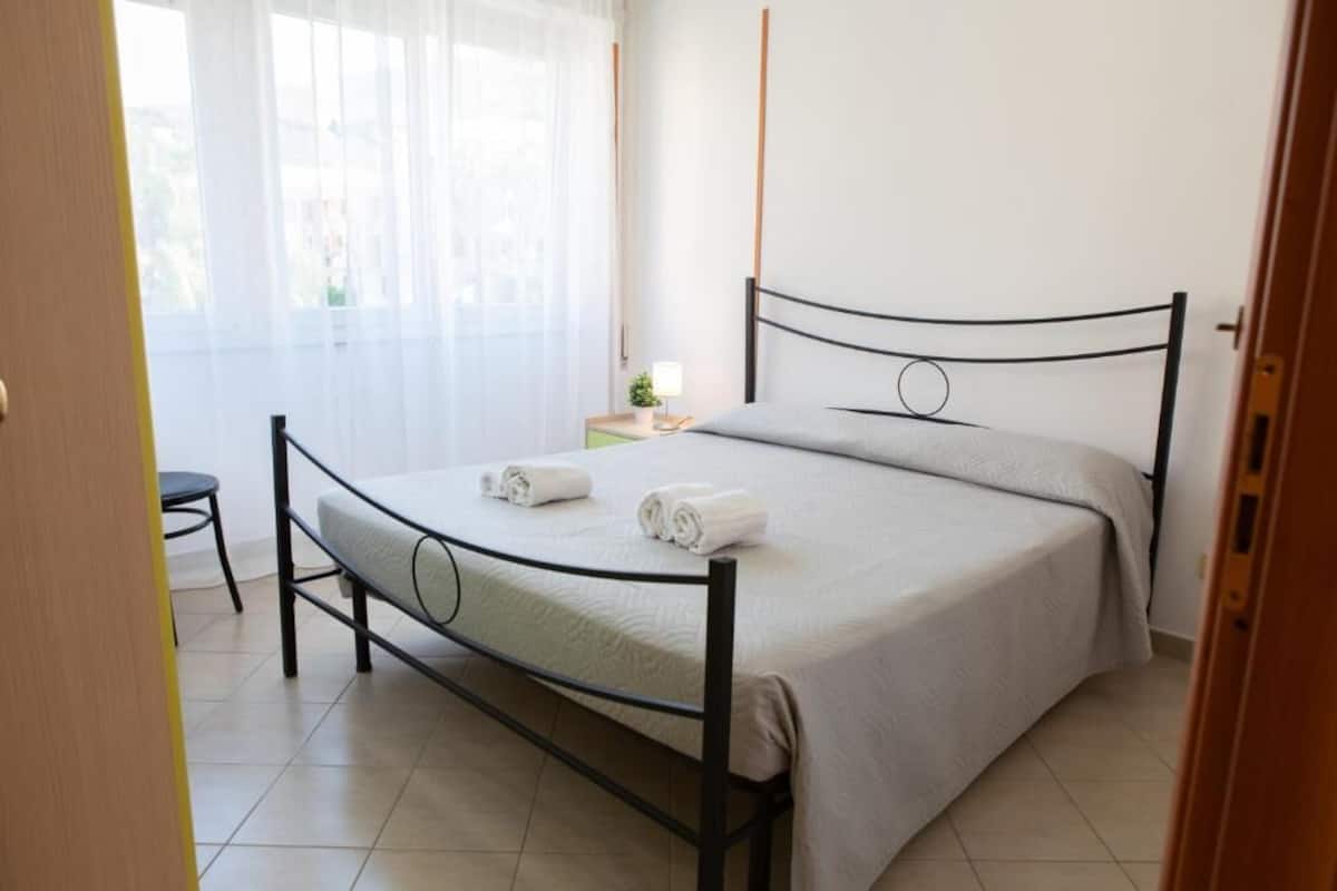 Standard Double Room, City View | Free WiFi