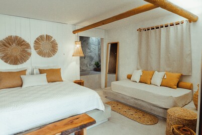 Kalit Hotel