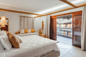 Standard Suite | In-room safe, desk, laptop workspace, free WiFi