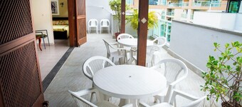 Cobertura com Churrasq e Piscina a 250m da Praia