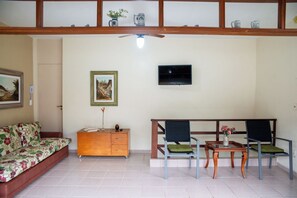 Apartamento, para fumantes | 3 quartos