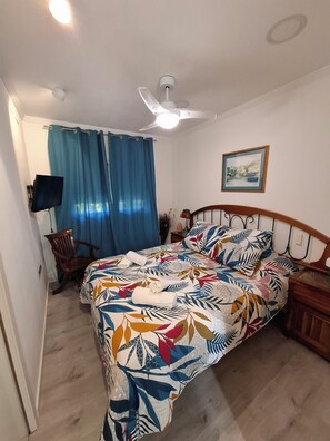 4 dormitorios, tabla de planchar con plancha, wifi y ropa de cama