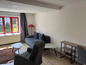Smart-TV, Videospiele, DVD-Player