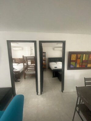 2 bedrooms, iron/ironing board, Internet, bed sheets