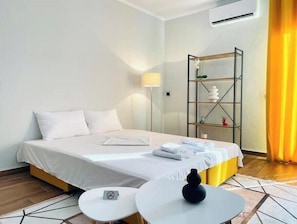 1 Schlafzimmer, Bügeleisen/Bügelbrett, Reisekinderbett, kostenloses WLAN