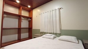 Habitación Confort con 2 camas individuales, baño privado | Wifi gratis