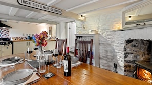 Dining - Myrtle Cottage - sleeps 4 guests  in 2 bedrooms (Longhope, Forest of Dean)