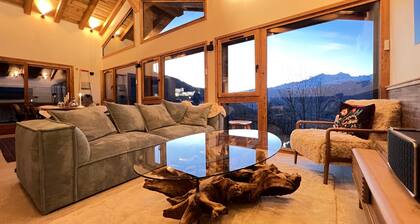Chalet Roger. Family chalet in a mountain hamlet