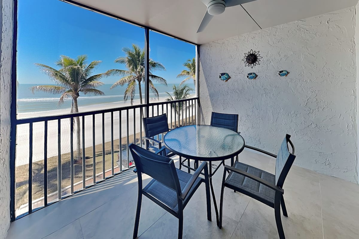 Condo (#202 - No Pets) | Front of property