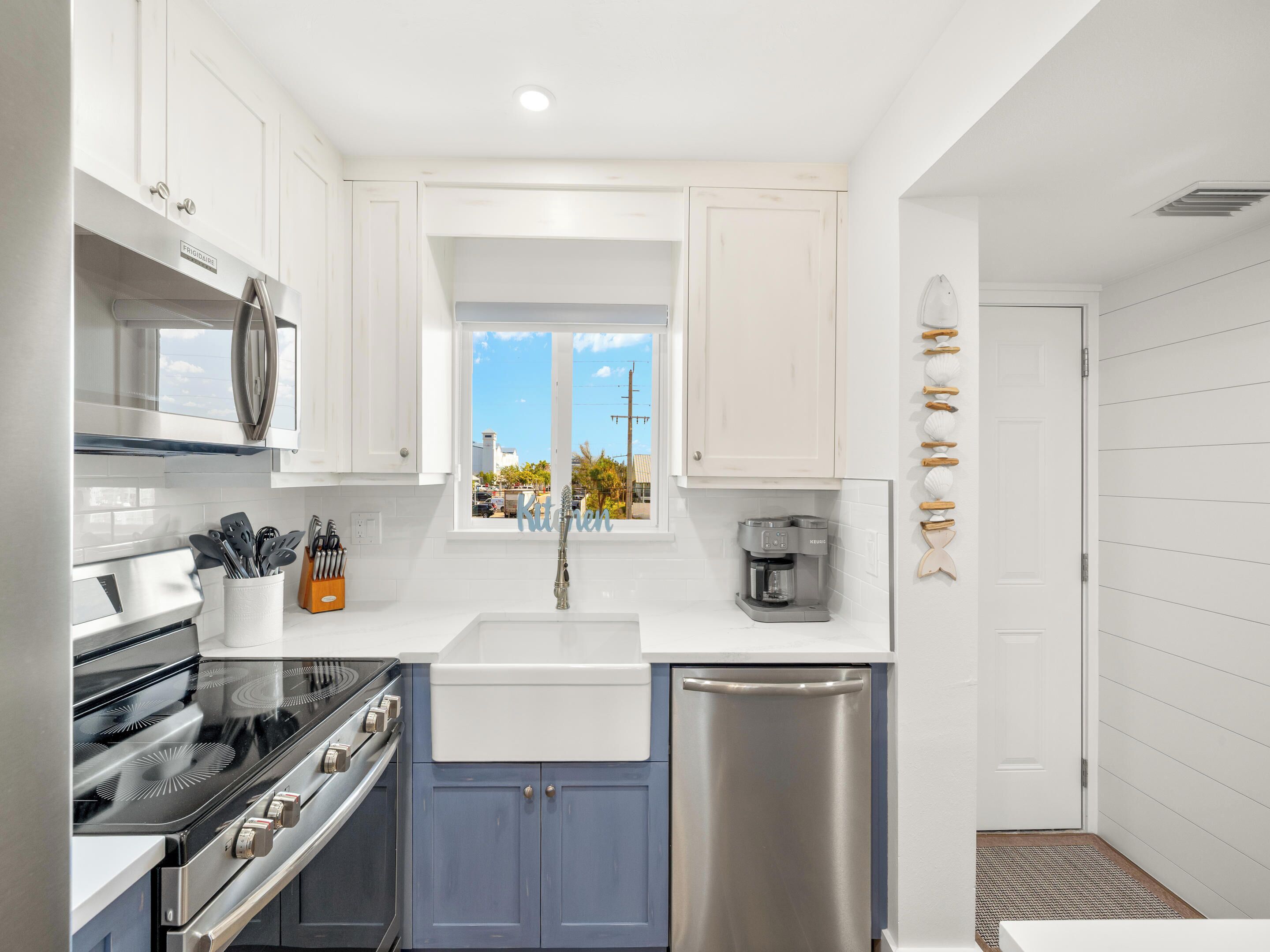 Condo (2 Bedrooms) | Servicio de la propiedad