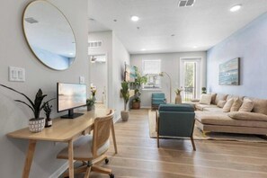 Fernseher, Computerbildschirme