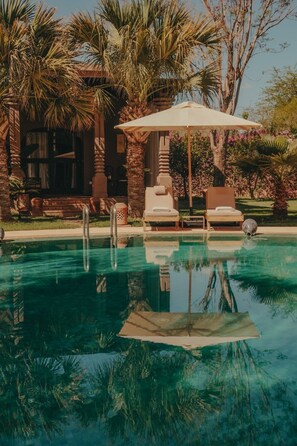 Deluxe Single Room, Lanai, Pool View | In-room safe, free WiFi - Loudi Marrakech (Marrakech)