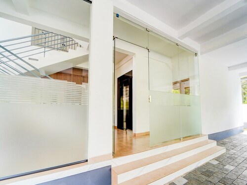 Super Hotel O North Kalamassery