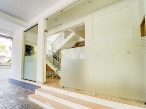 House | Reception