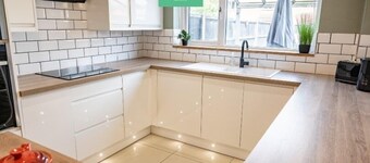 3 Bedroom House. Centre Of Lincoln. 1.5 Bathrooms