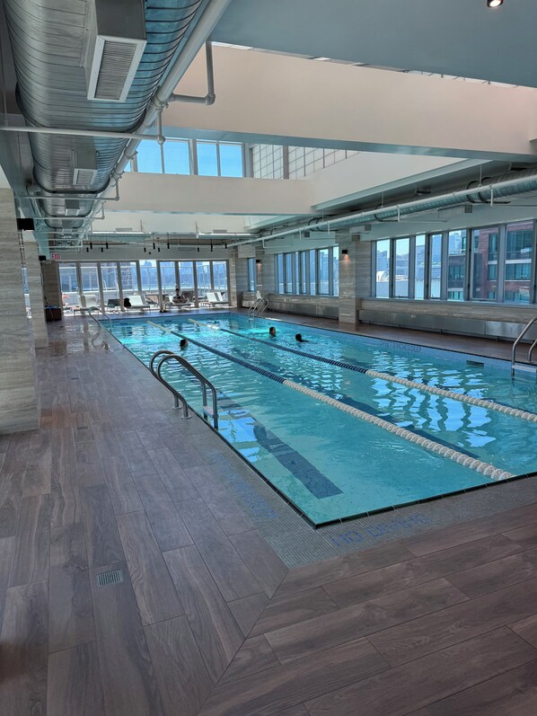 Pool - Cozy apartment with, East River Views & NYC Skyline! In a luxurious neighborhood (Queens)