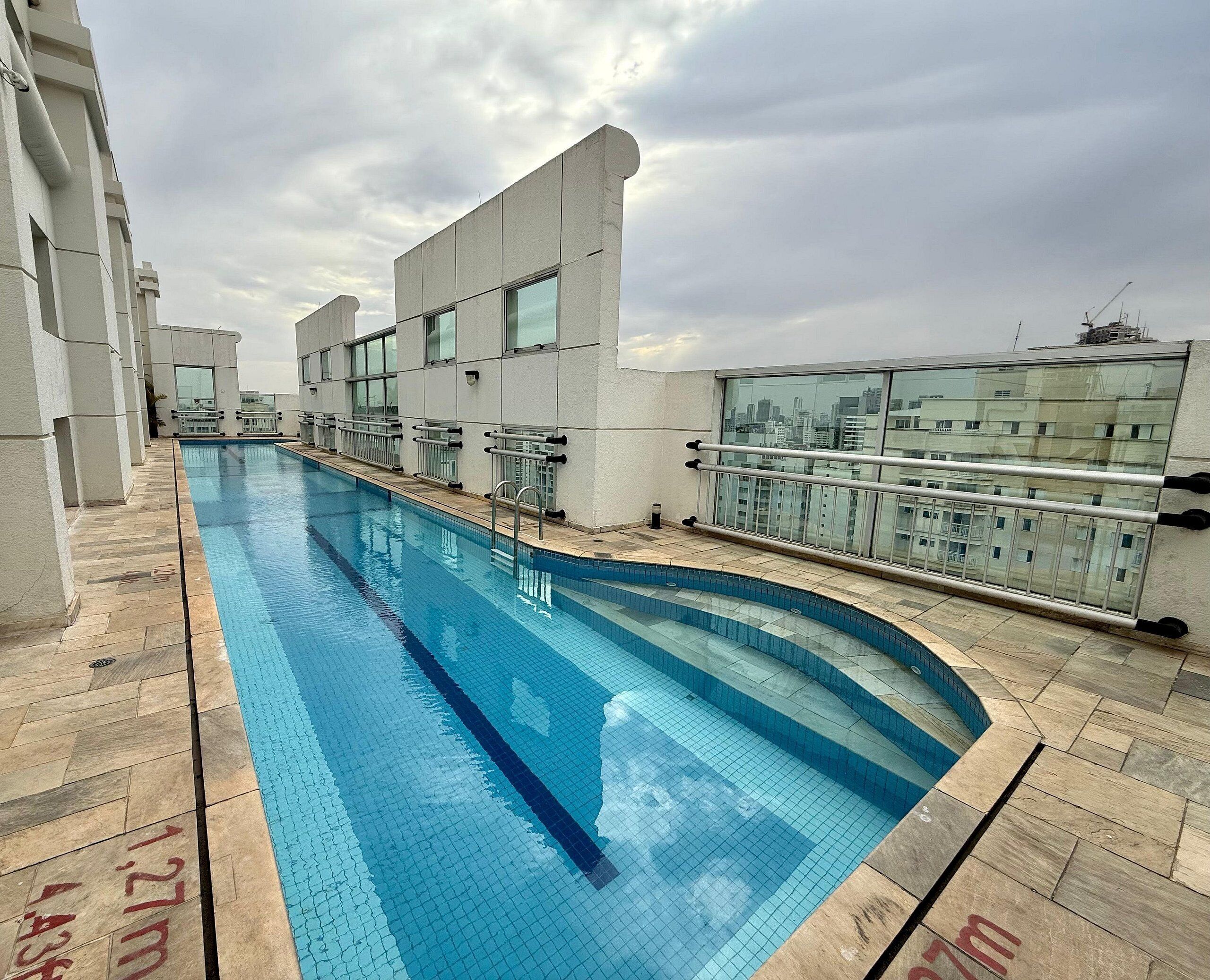 公寓 | 泳池 | 室内游泳池