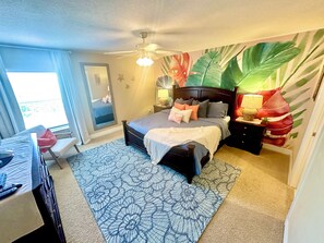 4 bedrooms, in-room safe, desk, iron/ironing board - Disney Area Resort Home + Heated Pool + Game Room, 4 bedroom, 4 bath! (Davenport)