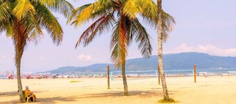 Apartamento Moderno com Wi-fi em Frente a Praia