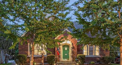 Stylish Home in Vibrant Fondren Neighborhood