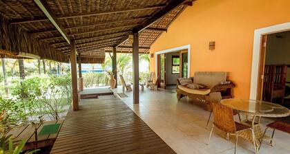 Ref gio p na Areia na Praia do Acu pe com Wi-fi