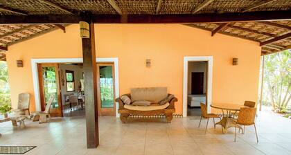 Ref gio p na Areia na Praia do Acu pe com Wi-fi