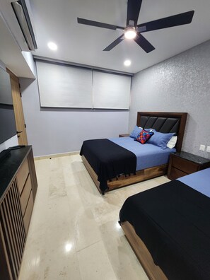 3 bedrooms, in-room safe, iron/ironing board, free WiFi