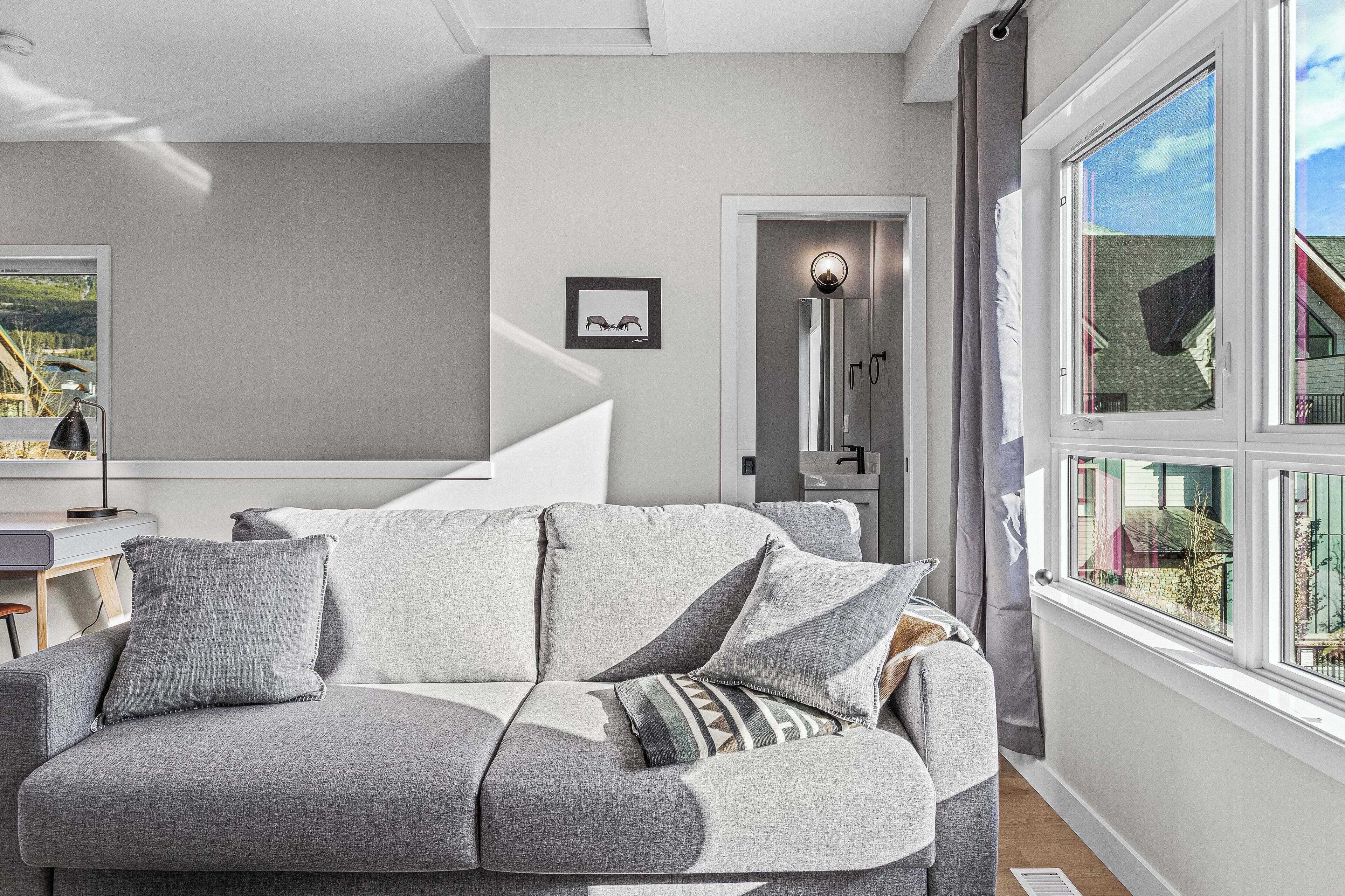 智能電視、壁爐