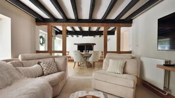 Smart TV, video games