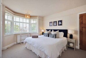 3 bedrooms, iron/ironing board, travel cot, free WiFi
