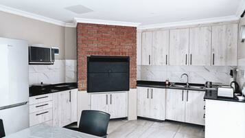 Restauration dans la chambre