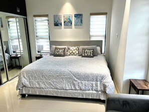 2 habitaciones, tabla de planchar con plancha, wifi y ropa de cama
