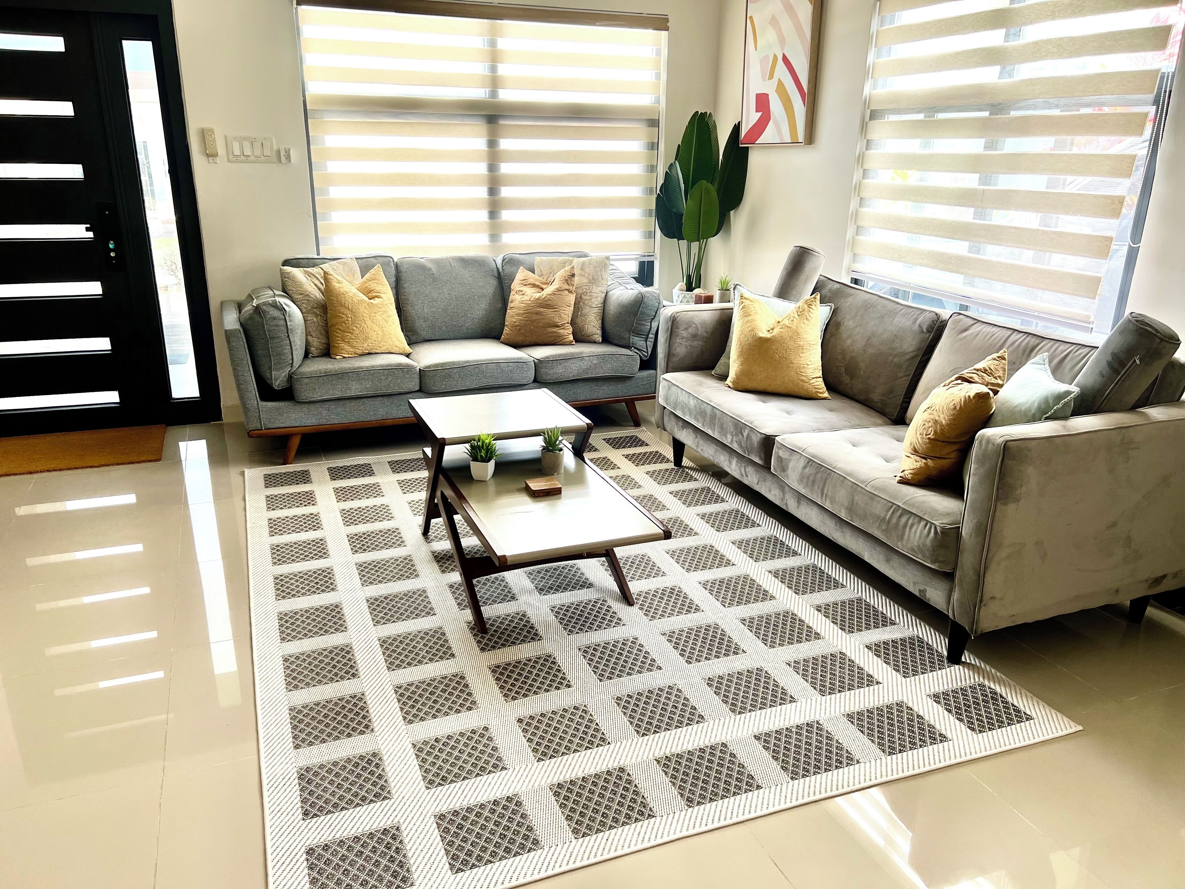 Smart-TV, bøker og PC-skjermer