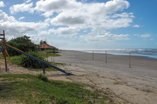 Casa com Wifi e Churrasq a 500m da Praia de Suar o